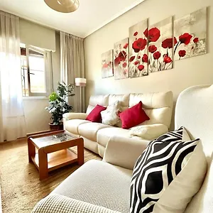  Apartamento Tranquilo Cerca Del Casco Viejo De España